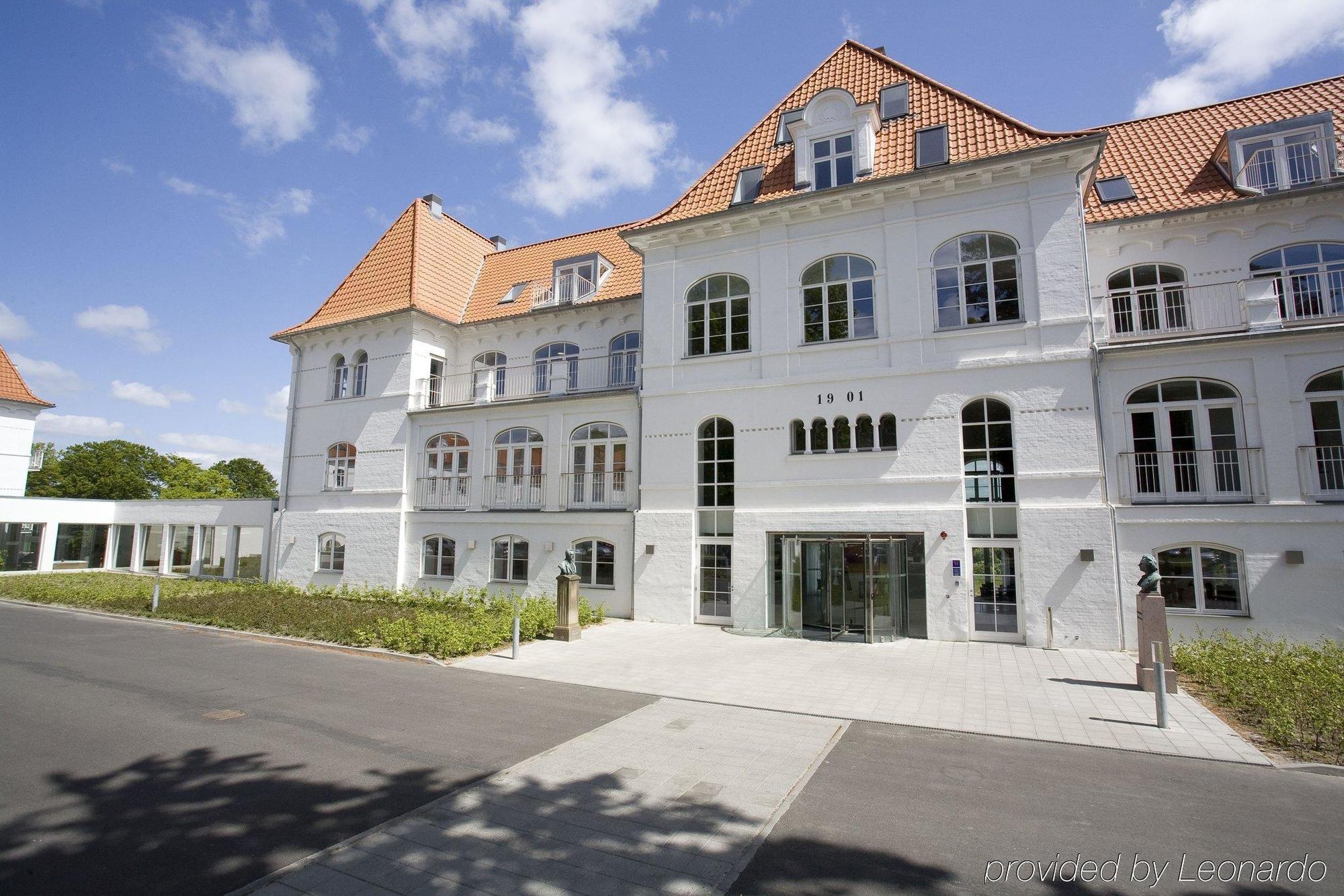 Hotel Comwell Kellers Park à Brejning Extérieur photo
