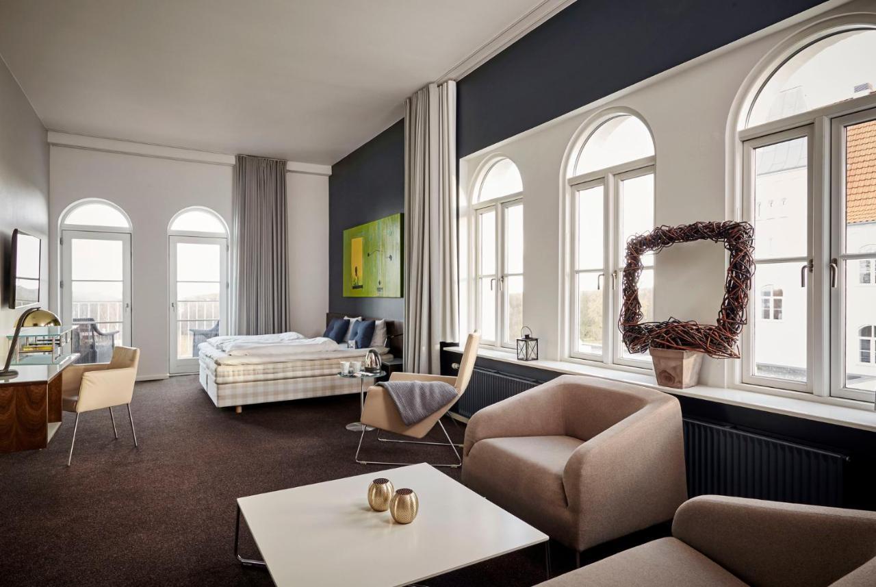 Hotel Comwell Kellers Park à Brejning Extérieur photo